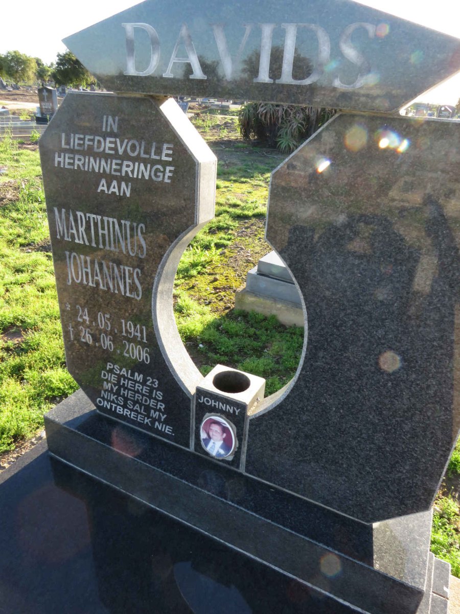 DAVIDS Marthinus Johannes 1941-2006