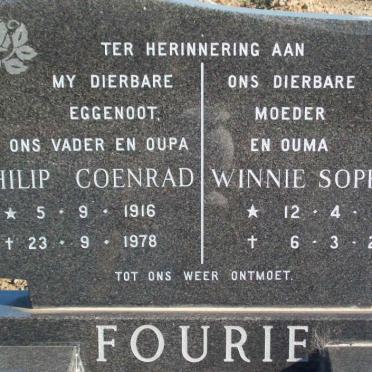 FOURIE Philip Coenrad 1916-1978 &amp; Winnie Sophie J. 1925-2002