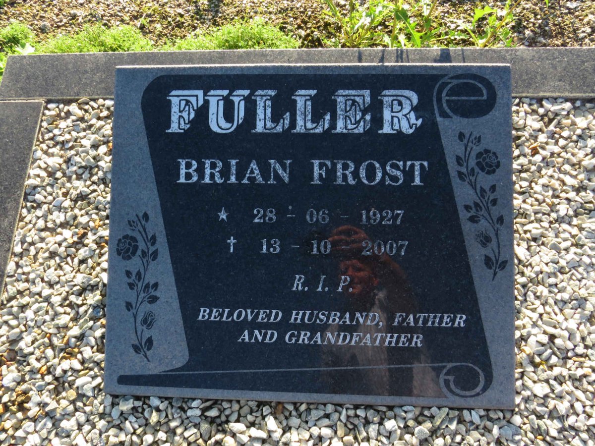 FULLER Brian Frost 1927-2007