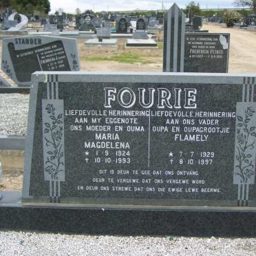 FOURIE Flamely 1929-1997 &amp; Maria Magdelena 1924-1993
