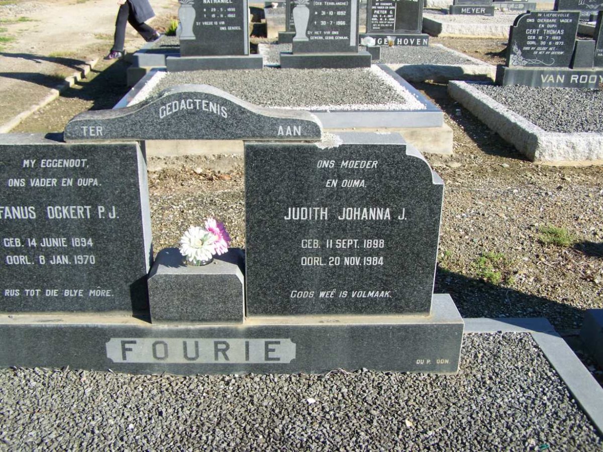 FOURIE Stefanus Ockert P.J. 1894-1970 &amp; Judith Johanna J. 1898-1984