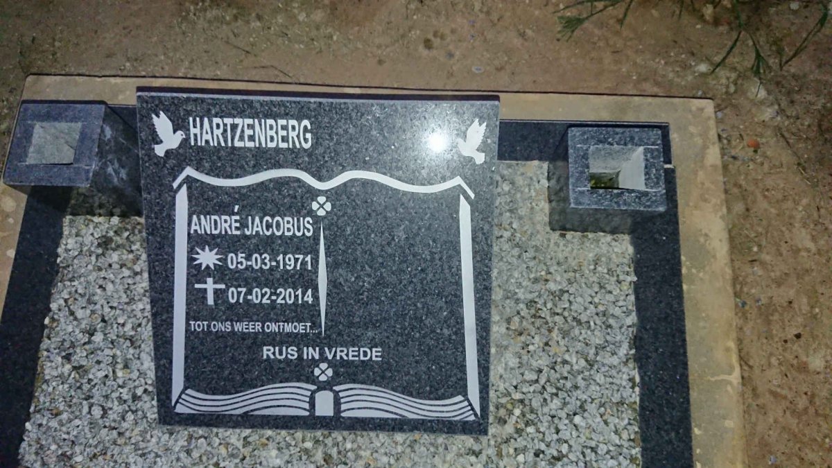 HARTZENBERG Andre Jacobus 1971-2014