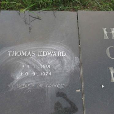 HONIBALL Thomas Edward 1901-1974 & Anna Wilhelmina LOOCK 1914-1975 _3