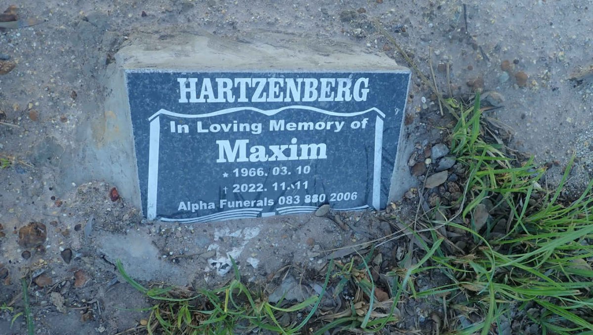 HARTZENBERG Maxim 1966-2022