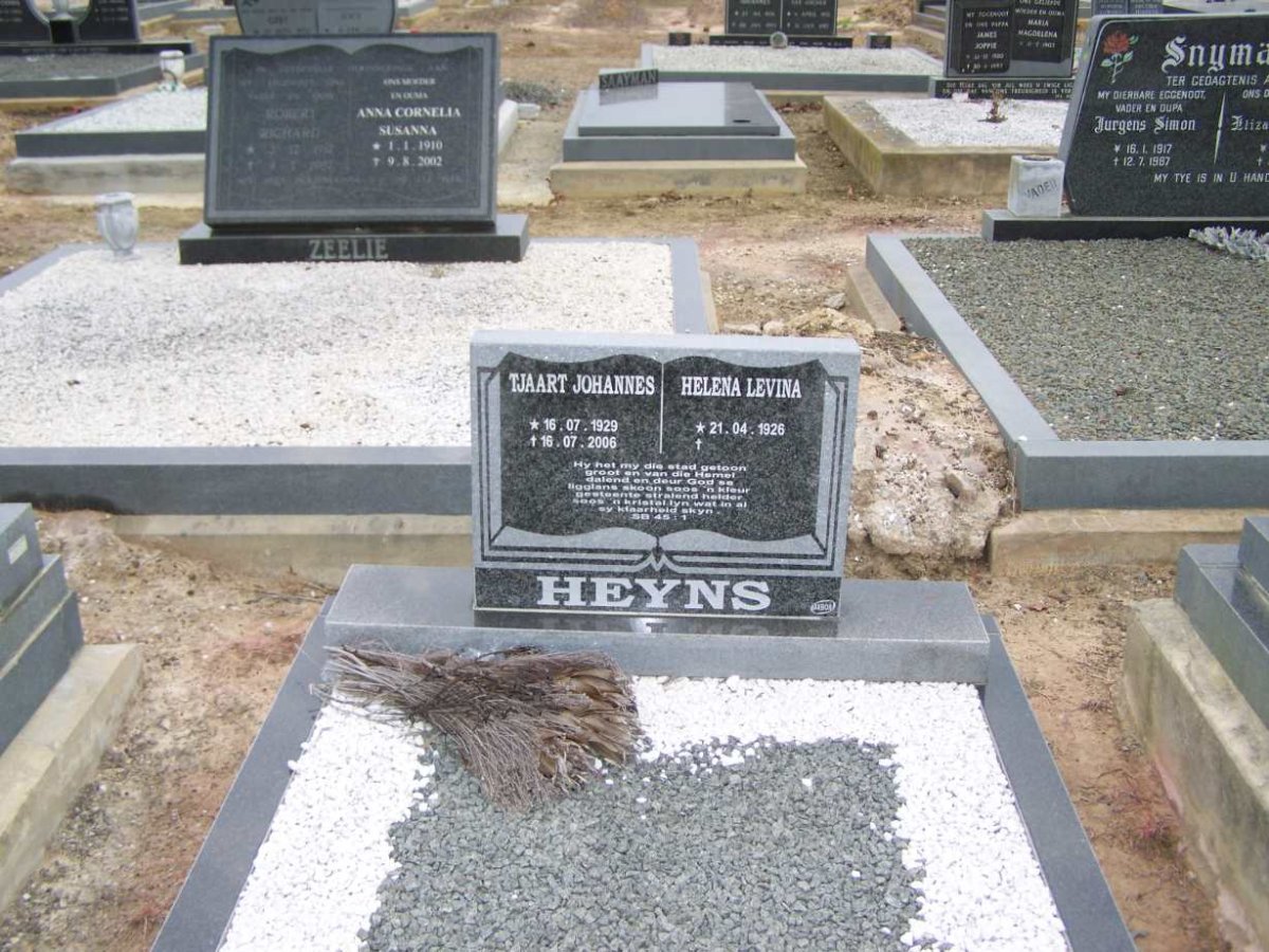 HEYNS Tjaart Johannes 1929-2006 &amp; Helena Levina 1926-
