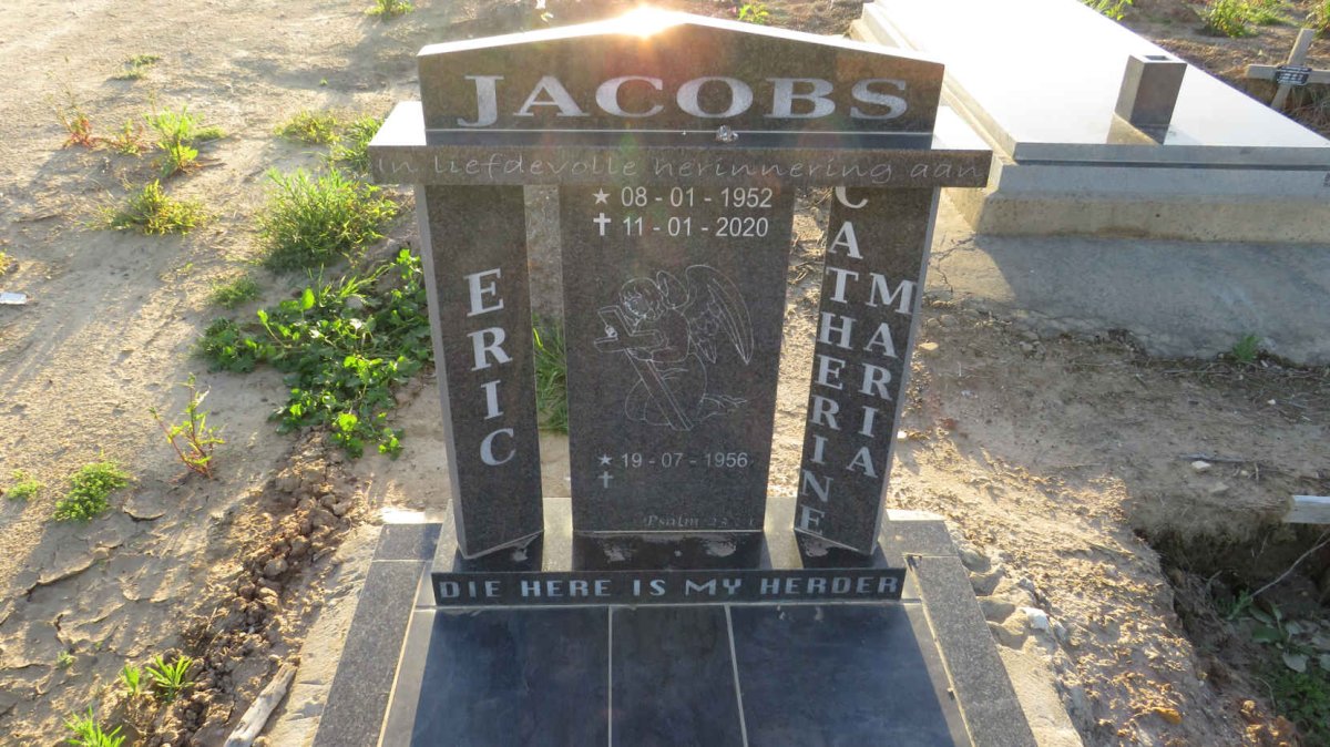 JACOBS Eric 1952-2020 & Catherine Maria 1956-