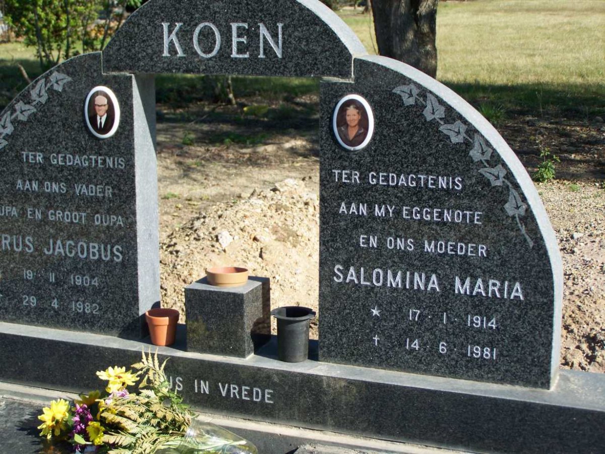 KOEN Petrus Jacobus 1904-1982 &amp; Salomina Maria 1914-1981