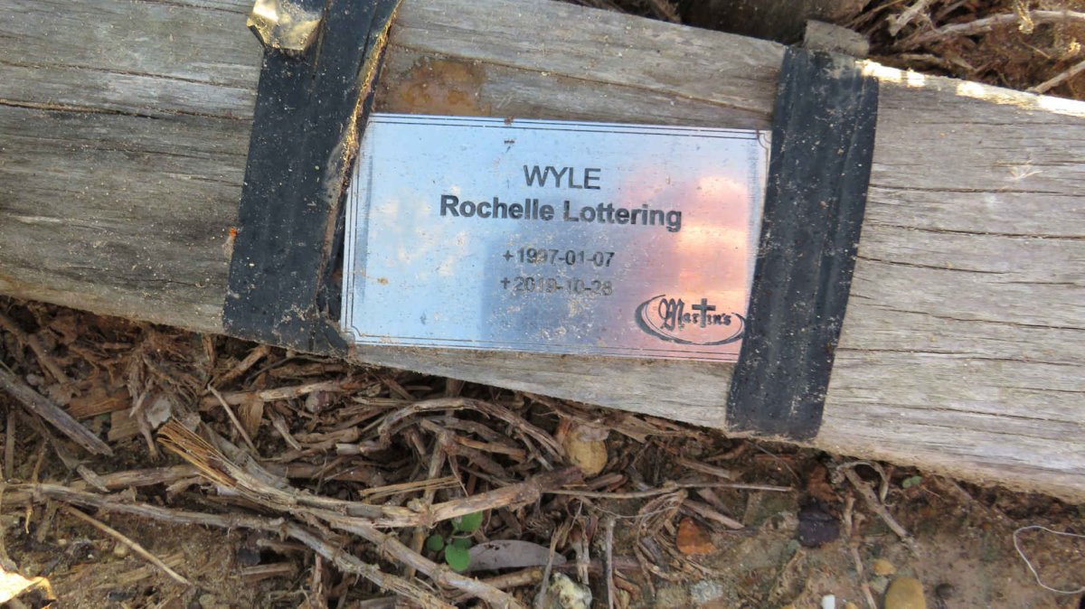 LOTTERING Rochelle 1997-2019