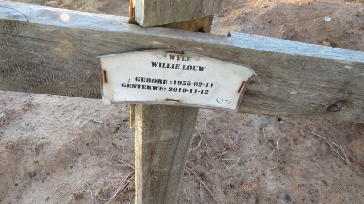 LOUW Willie 1955-2019