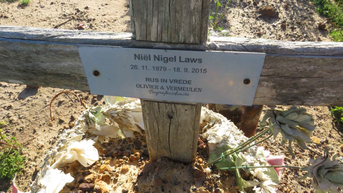 LAWS Niel Nigel 1979-2015