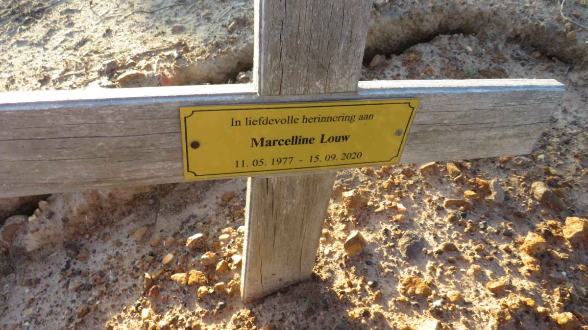 LOUW Marcelline 1977-2020
