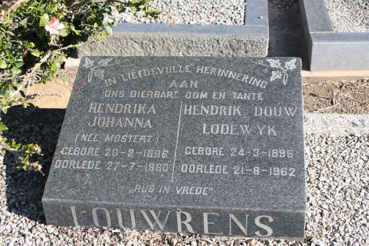 LOUWRENS Hendrik Douw Lodewyk 1895-1962 &amp; Hendrika Johanna MOSTERT 1896-1960