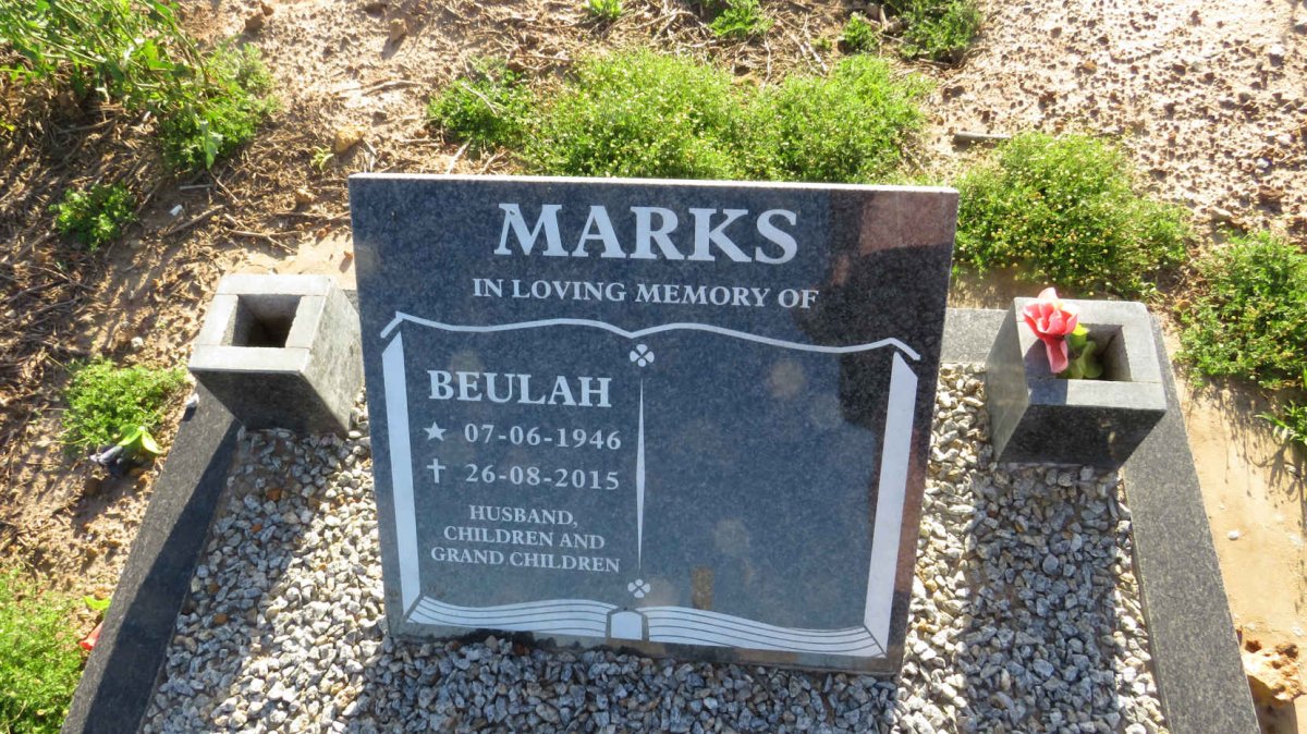 MARKS Beulah 1946-2015