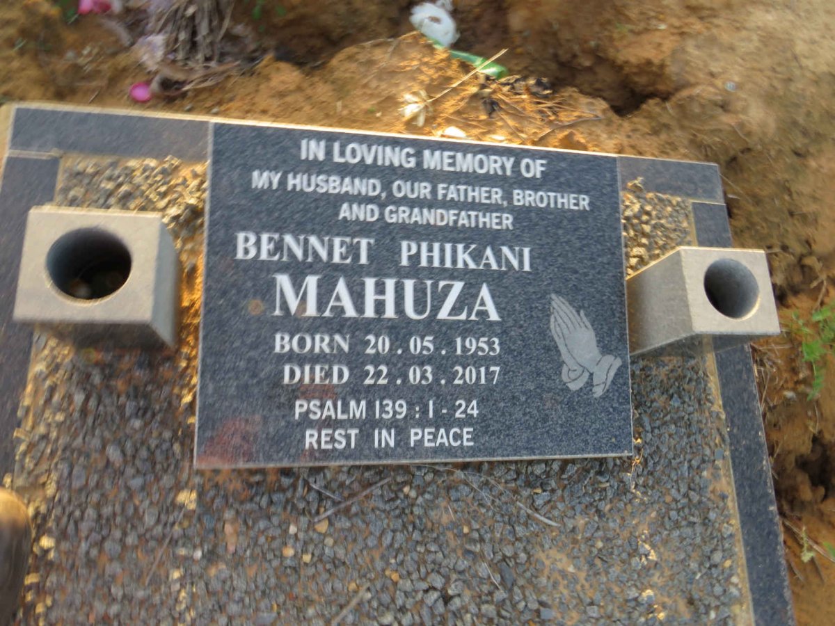 MAHUZA Bennet Phikani 1953-2017