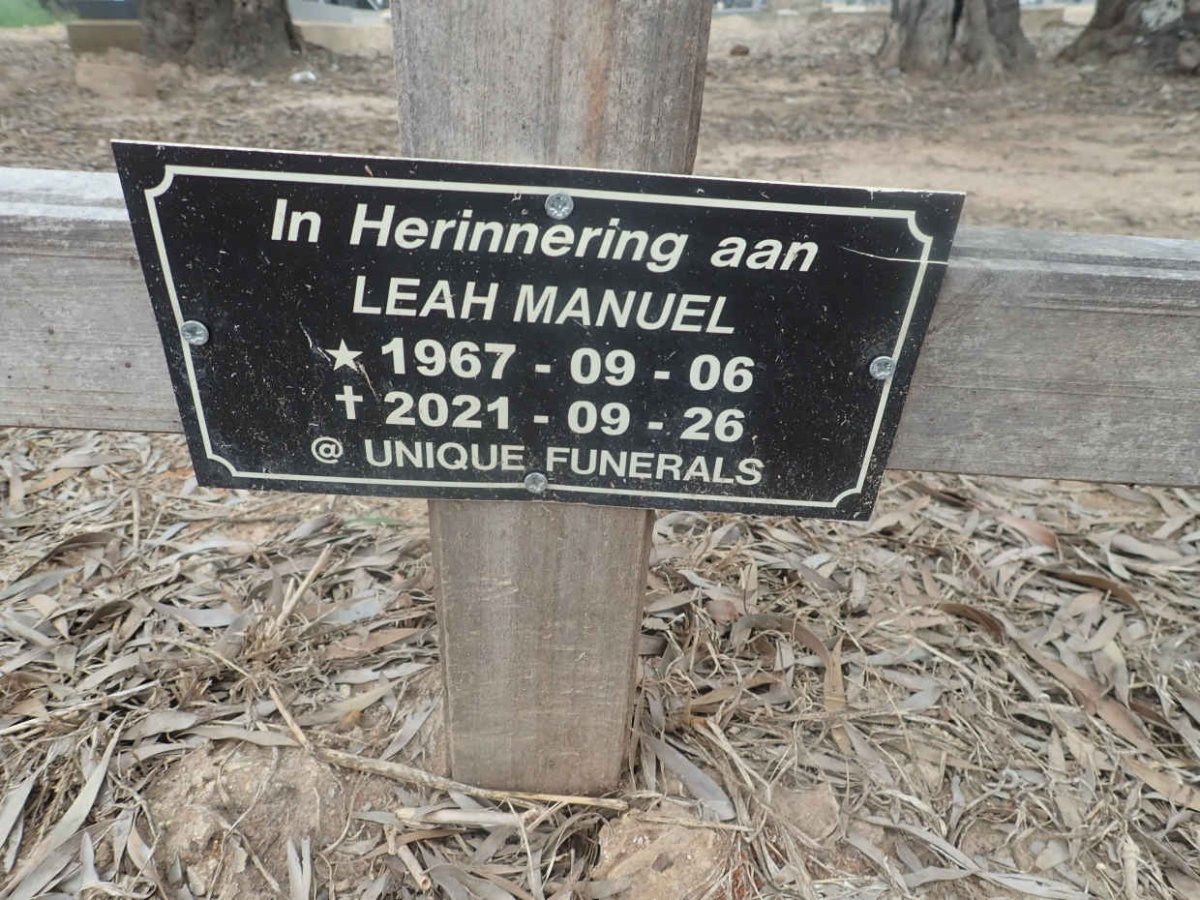 MANUEL Leah 1967-2021