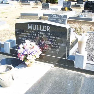 MULLER Daniel J. 1909-1983 &amp; Margaretha M.C. 1915-2001