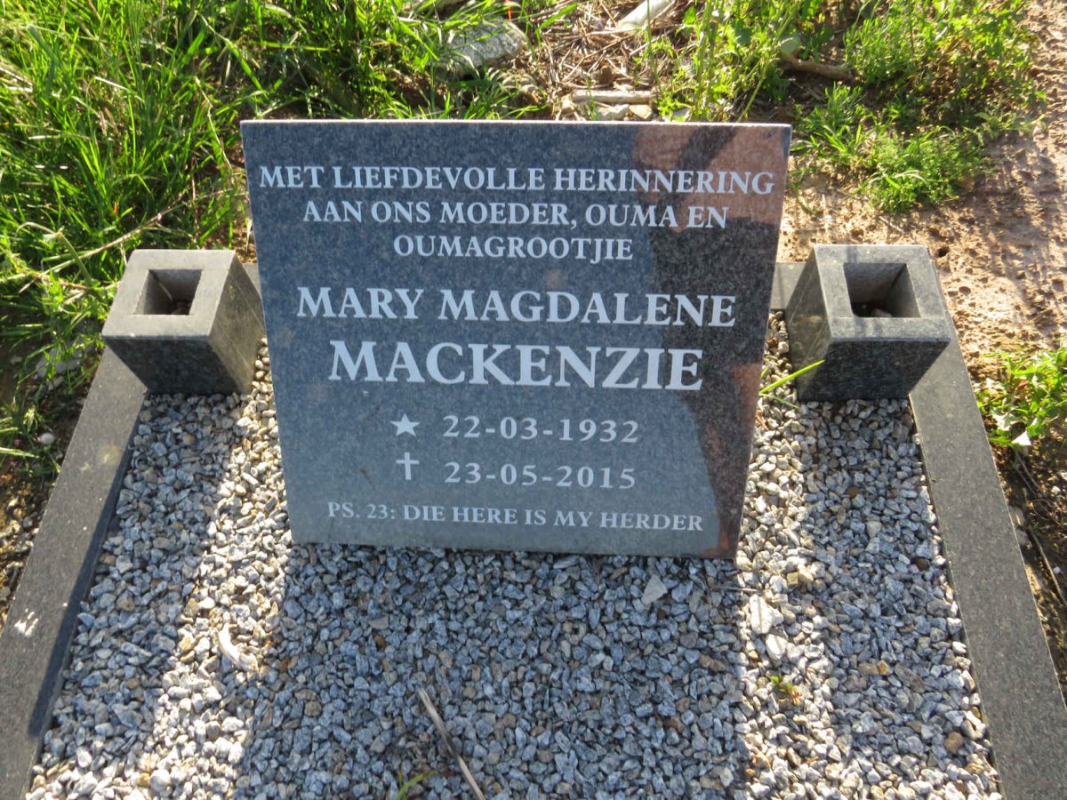 MACKENZIE Mary Magdalene 1932-2015