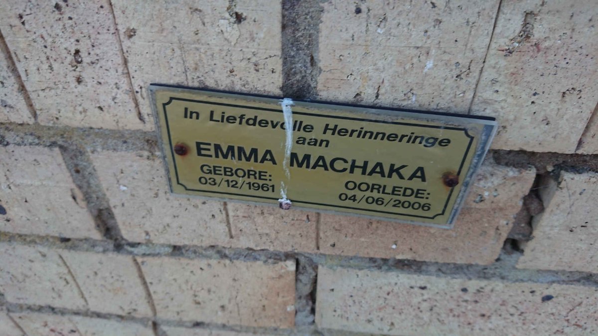 MACHAKA Emma 1961-2006