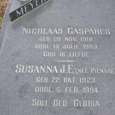 MEYER Nicolaas Casparus 1918-1993 &amp; Susanna J.E. PIENAAR 1923-1994