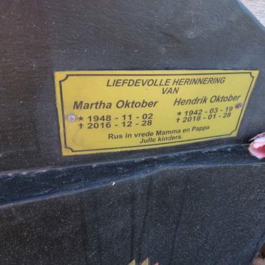 OKTOBER Hendrik 1942-2018 & Martha 1948-2016
