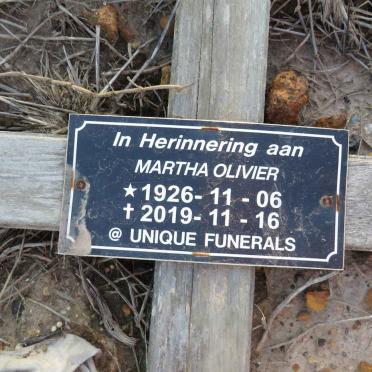 OLIVIER Martha 1926-2019