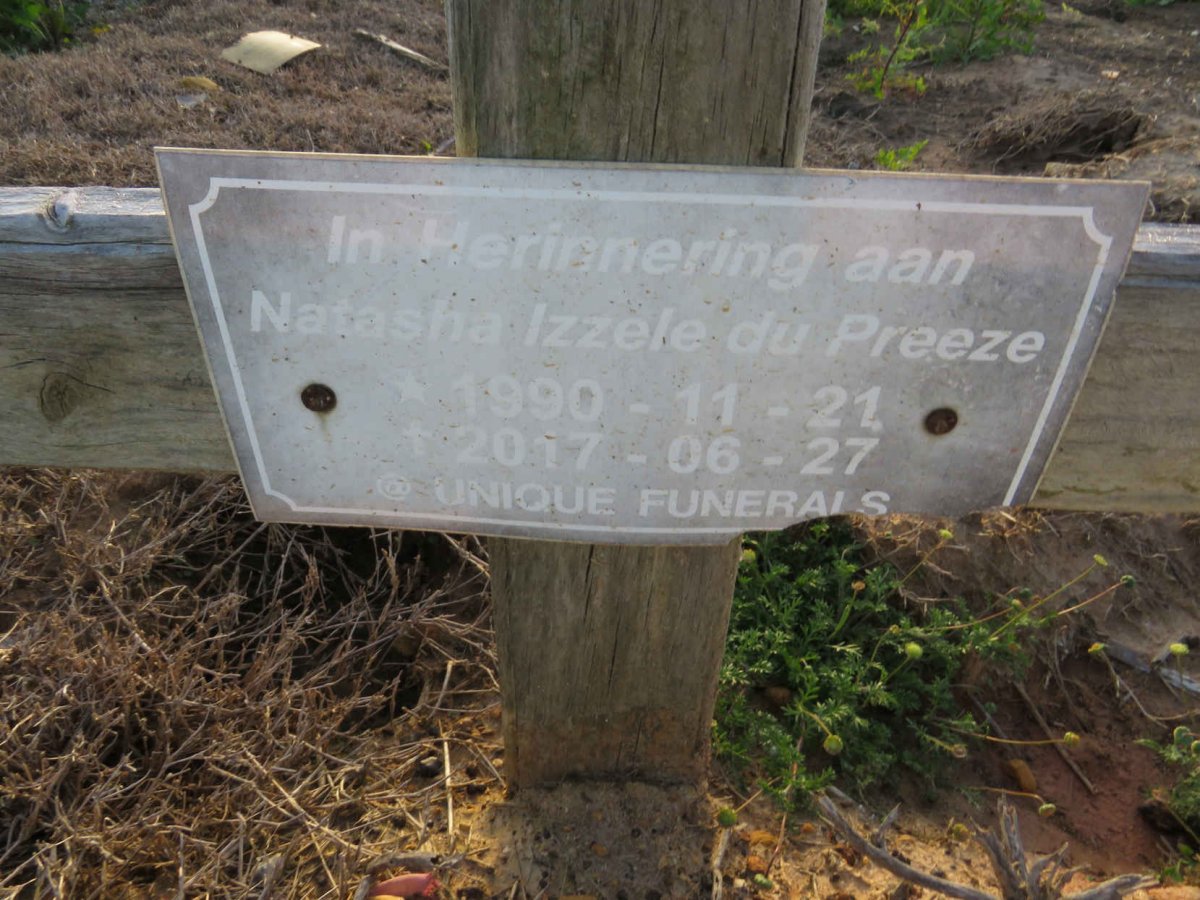PREEZE Natasha Izzele, du 1990-2017