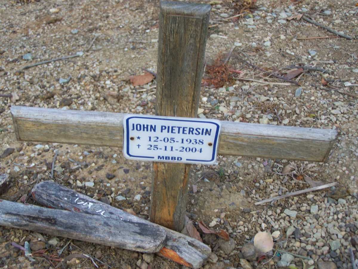 PIETERSIN John 1938-2004