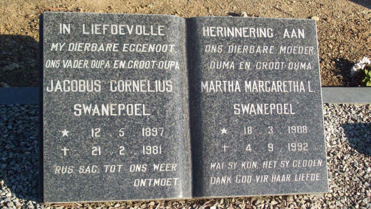 SWANEPOEL Jacobus Cornelius 1897-1981 &amp; Martha Margaretha L. 1908-1992