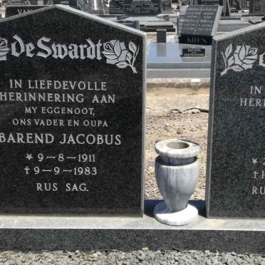 SWARDT Barend Jacobus, de 1911-1983 &amp; Leah Dorothea Magdalena 1915-1988