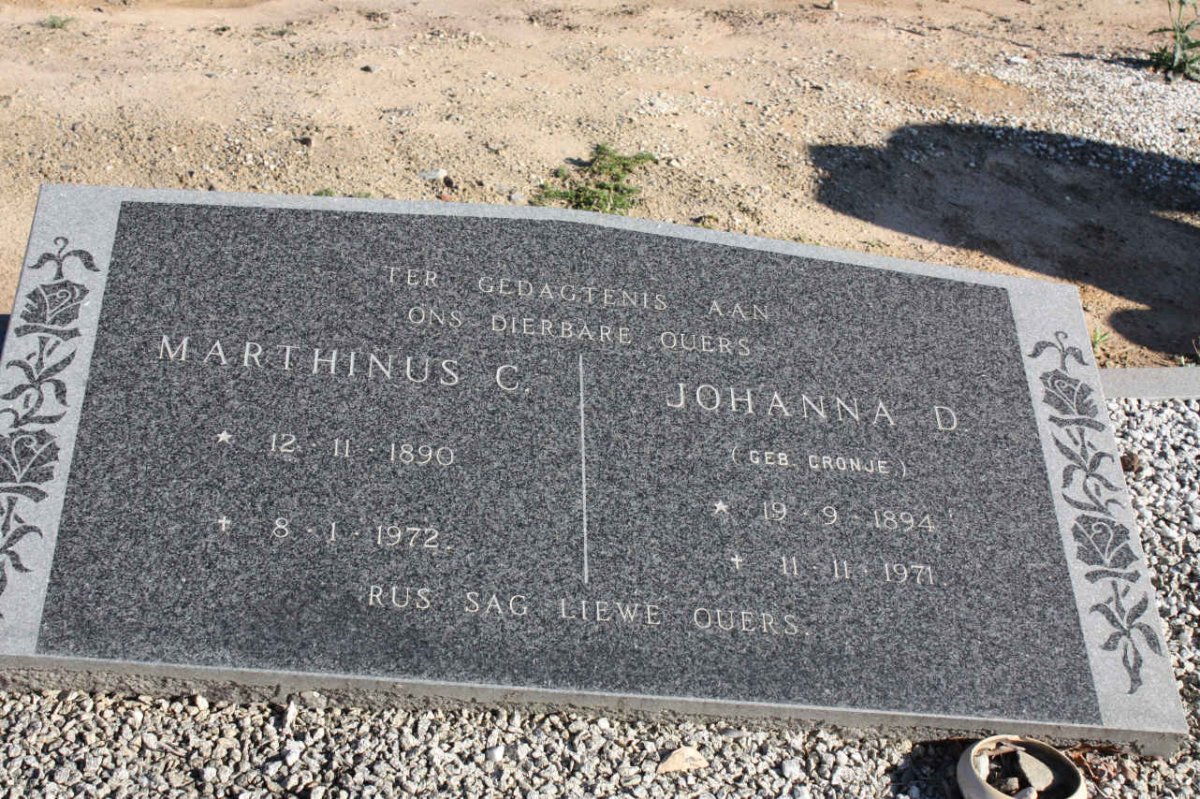SWARDT Marthinus C., de 1890-1972 &amp; Johanna D. CRONJE 1894-1971