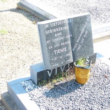 VIVIERS Tienie 1962-1983