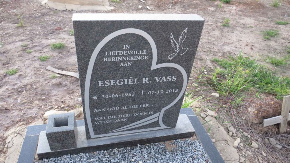 VASS Esegiel R. 1982-2018