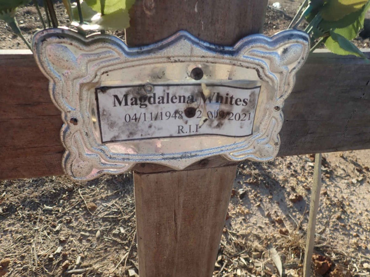 WHITES Magdalena 1948-2021