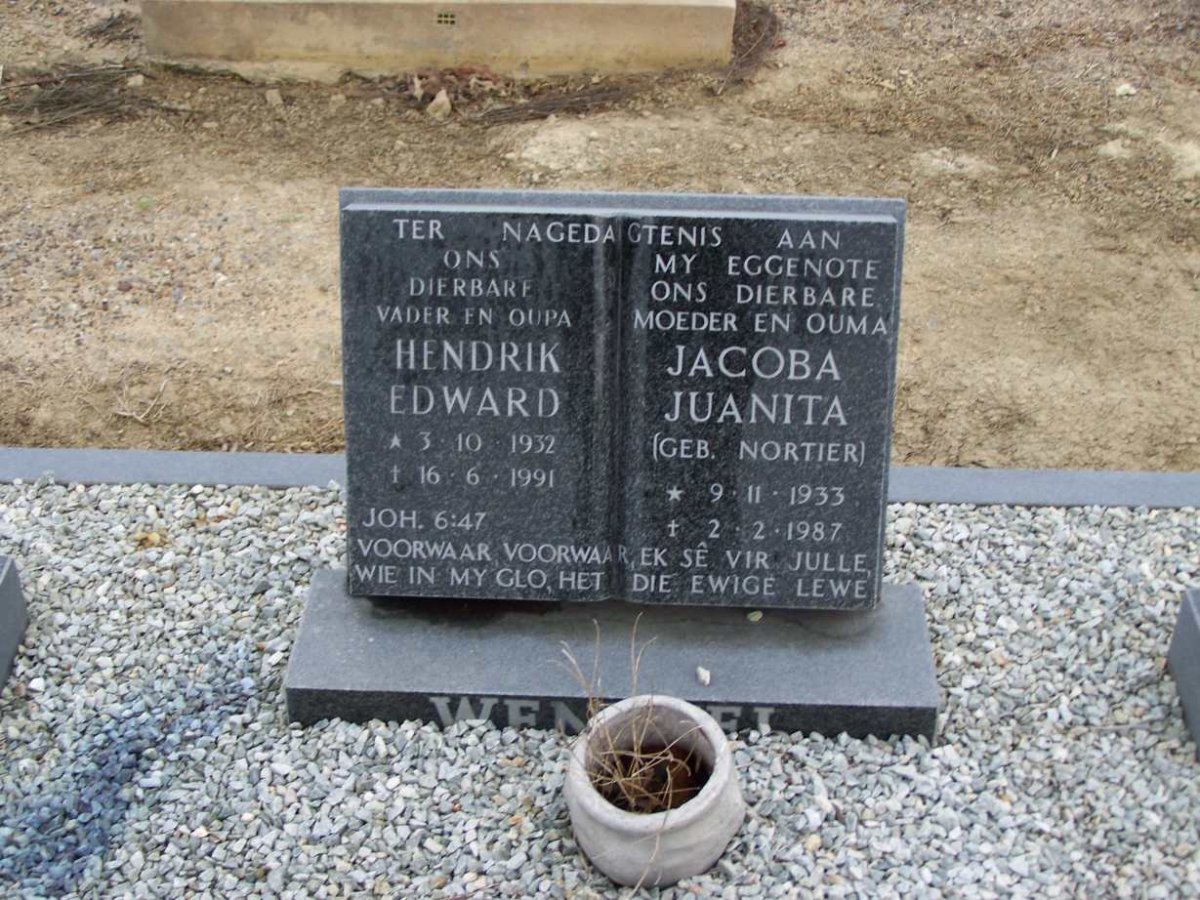 WENTZEL Hendrik  Edward 1932-1991 &amp; Jacoba Juanita  Nortier 1933-1987