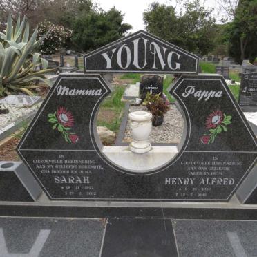 YOUNG Henry Alfred 1926-2016 &amp; Sarah 1927-2002