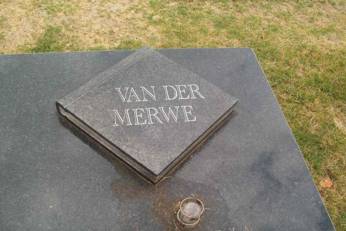 MERWE Anza Cecilia, van der 1958-2005