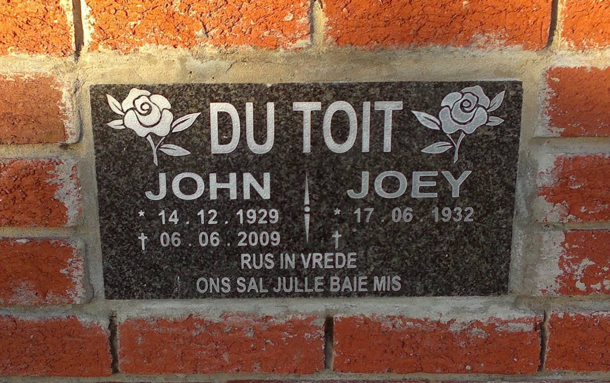 TOIT John, du 1929-2009 &amp; Joey 1932-
