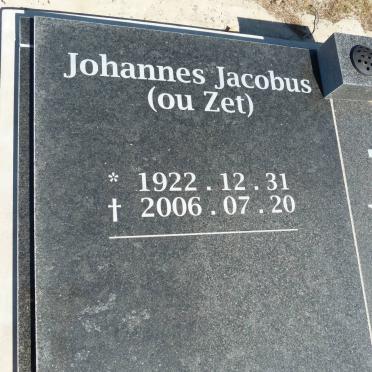 ZWIEGERS Johannes Jacobus 1922-2006 &amp; Anna Catharina JANSEN VAN VUUREN 1923-1997