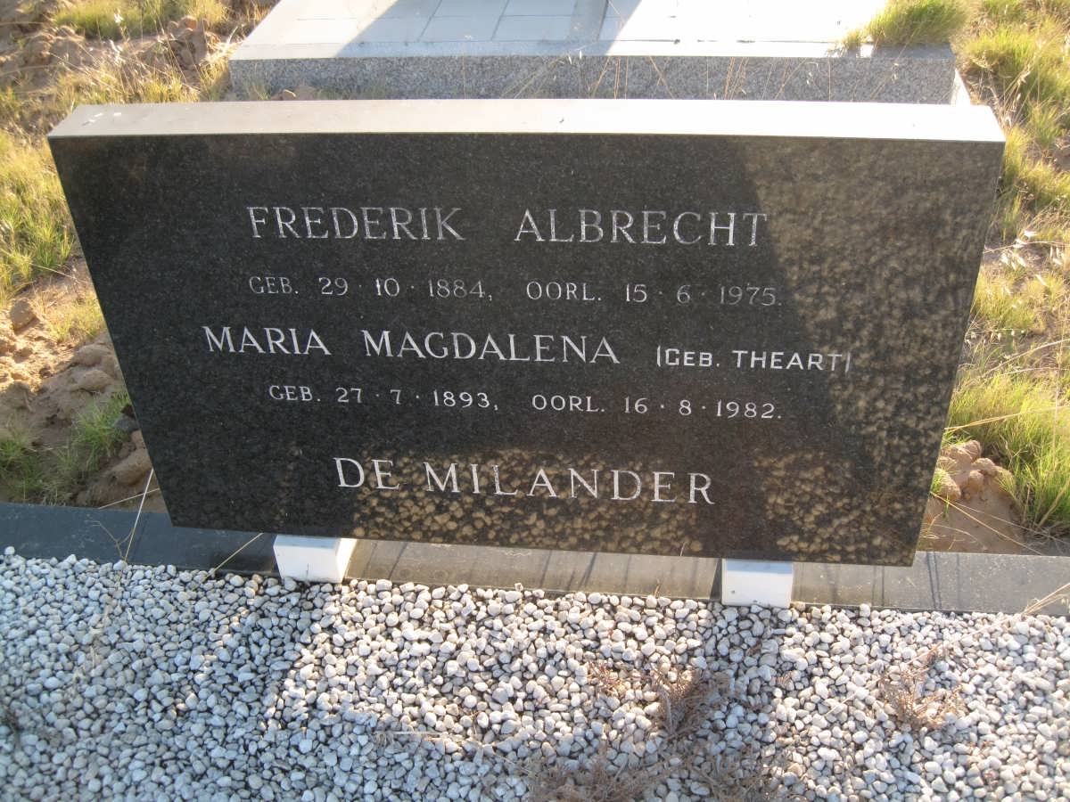 MILANDER Frederik Albrecht, de 1884-1975 &amp; Maria Magdalena THEART 1893-1982