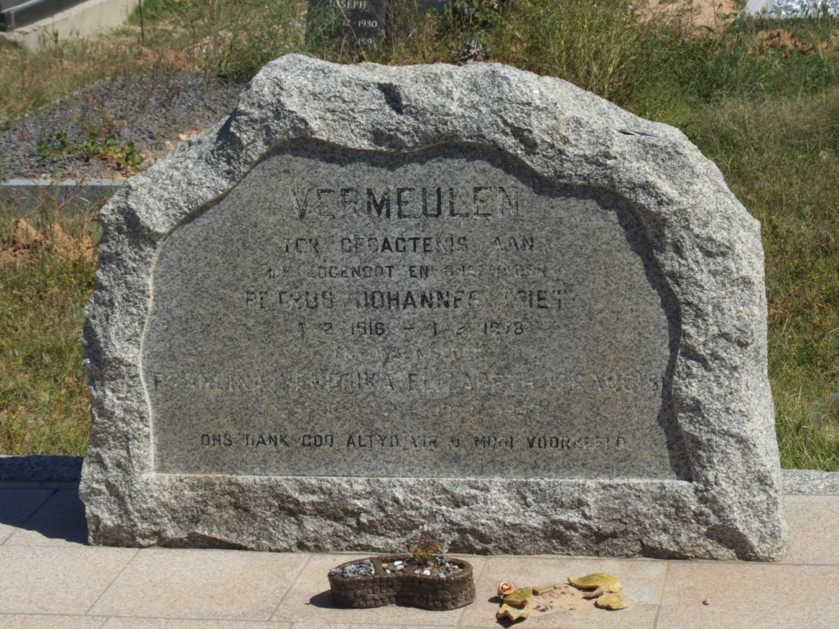 VERMEULEN Petrus Johannes 1916-1978 &amp; Francina Hendrika Elizabeth Francis