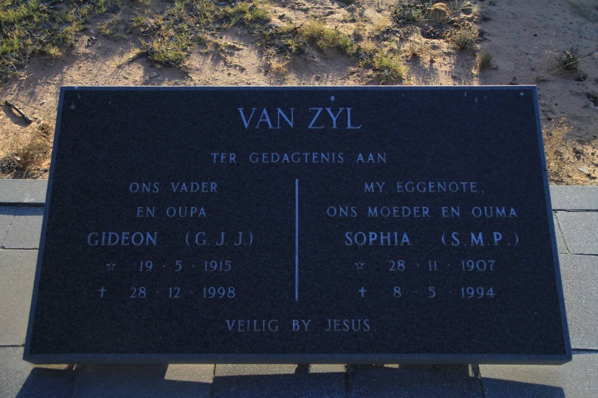 ZYL Gideon J.J., van 1915-1998 &amp; Sophia M.P. 1907-1994