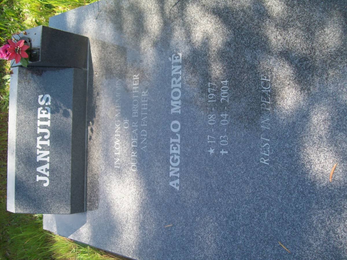 JANTJIES Angelo Morné 1977-2004