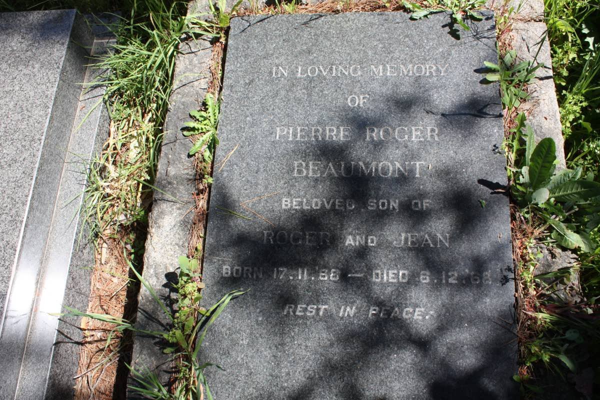 BEAUMONT Pierre Roger 1988-1988