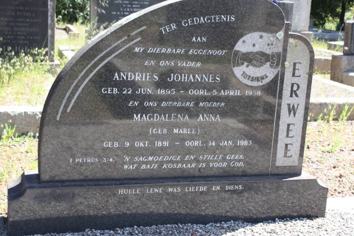 ERWEE Andries Johannes 1895-1958 &amp; Magdalena Anna MAREE 1891-1983