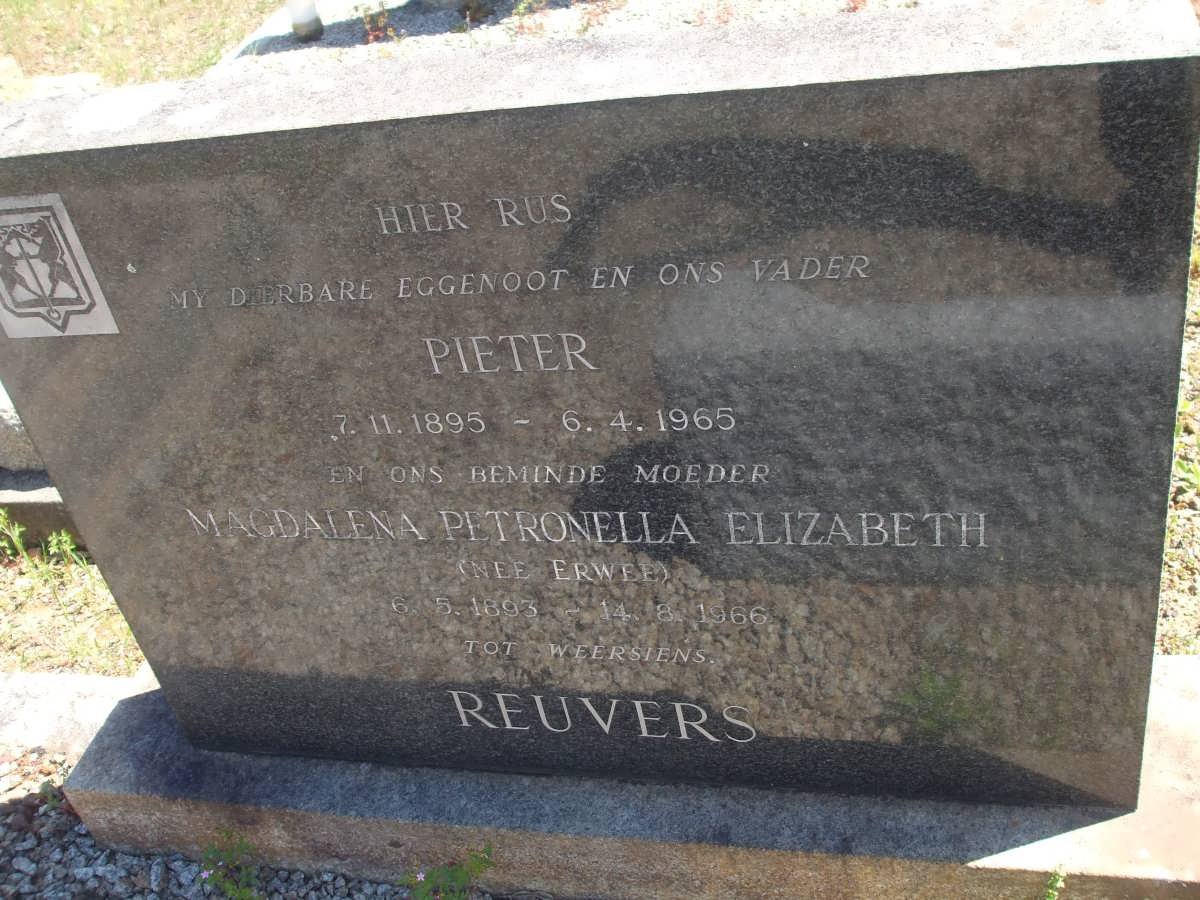REUVERS Pieter 1895-1965 :: ERWEE Magdalena Petronella Elizabeth 1893-1966