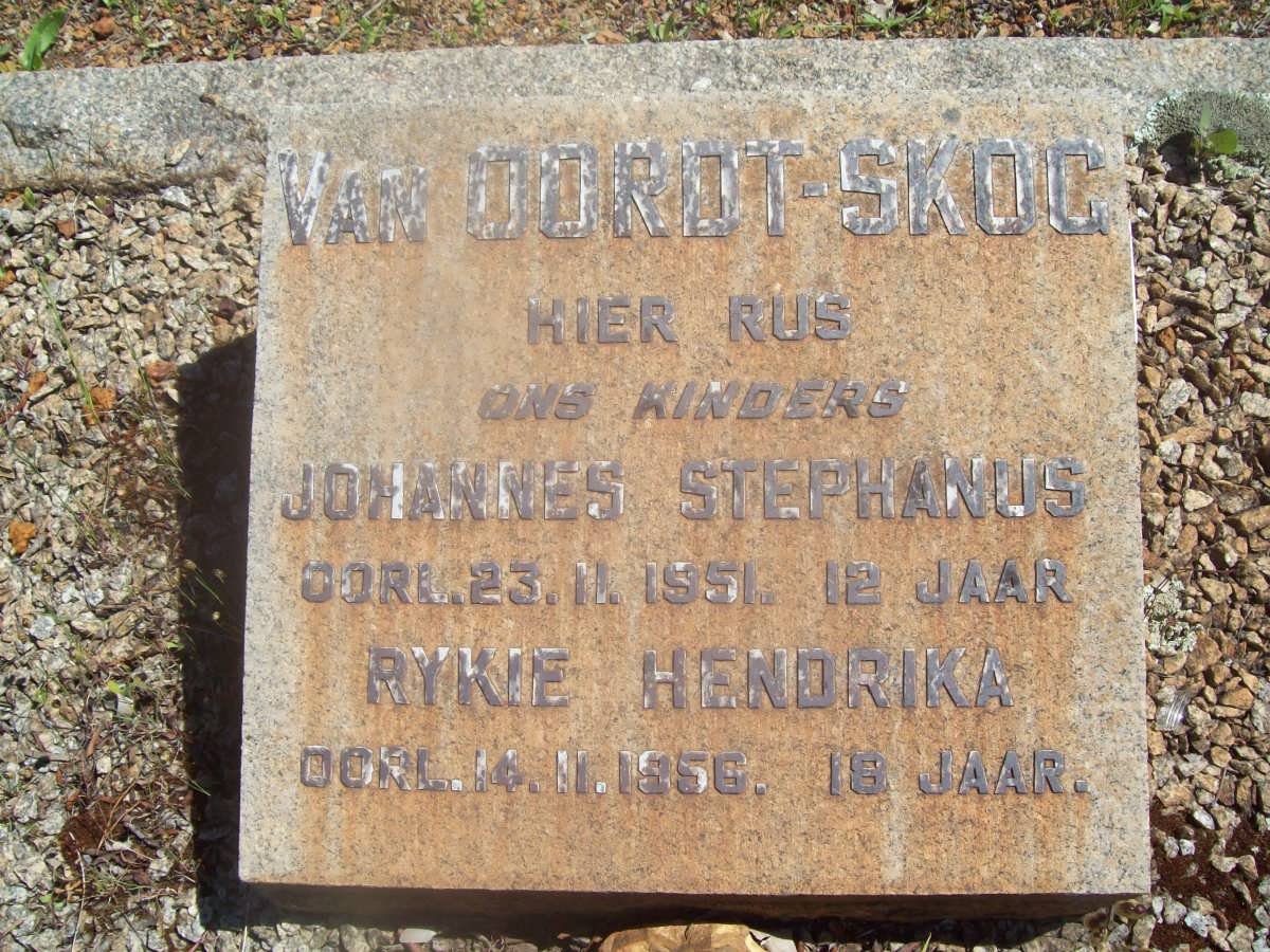 SKOG Johannes Stephanus, van Oordt -1951 :: VAN OORDT-SKOG Rykie Hendrika -1956