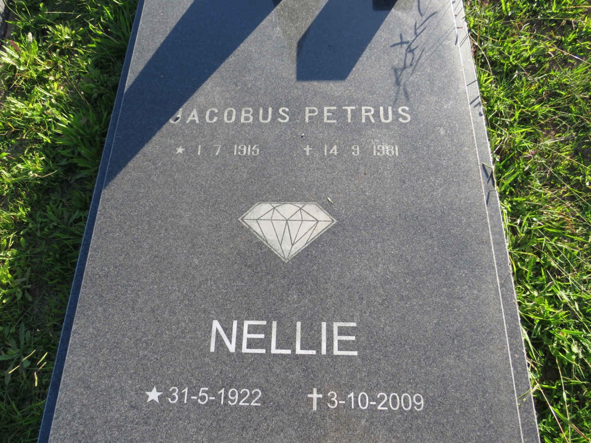 MARAIS Jacobus Petrus 1915-1981 &amp; Nellie 1922-2009
