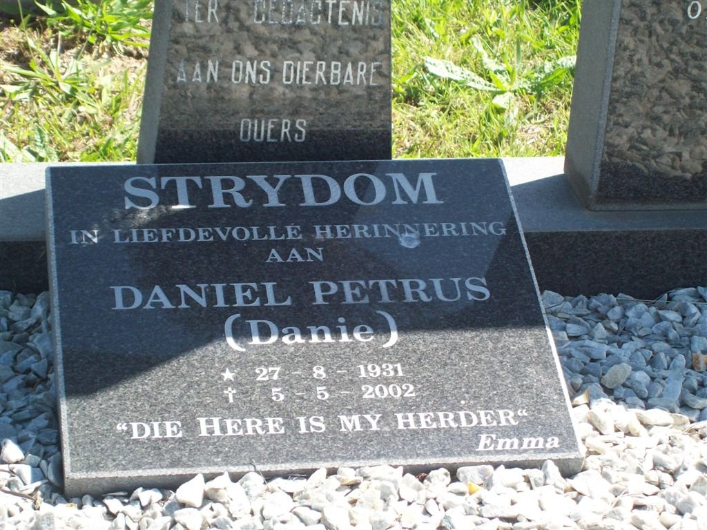 STRYDOM Daniel Petrus 1931-2002