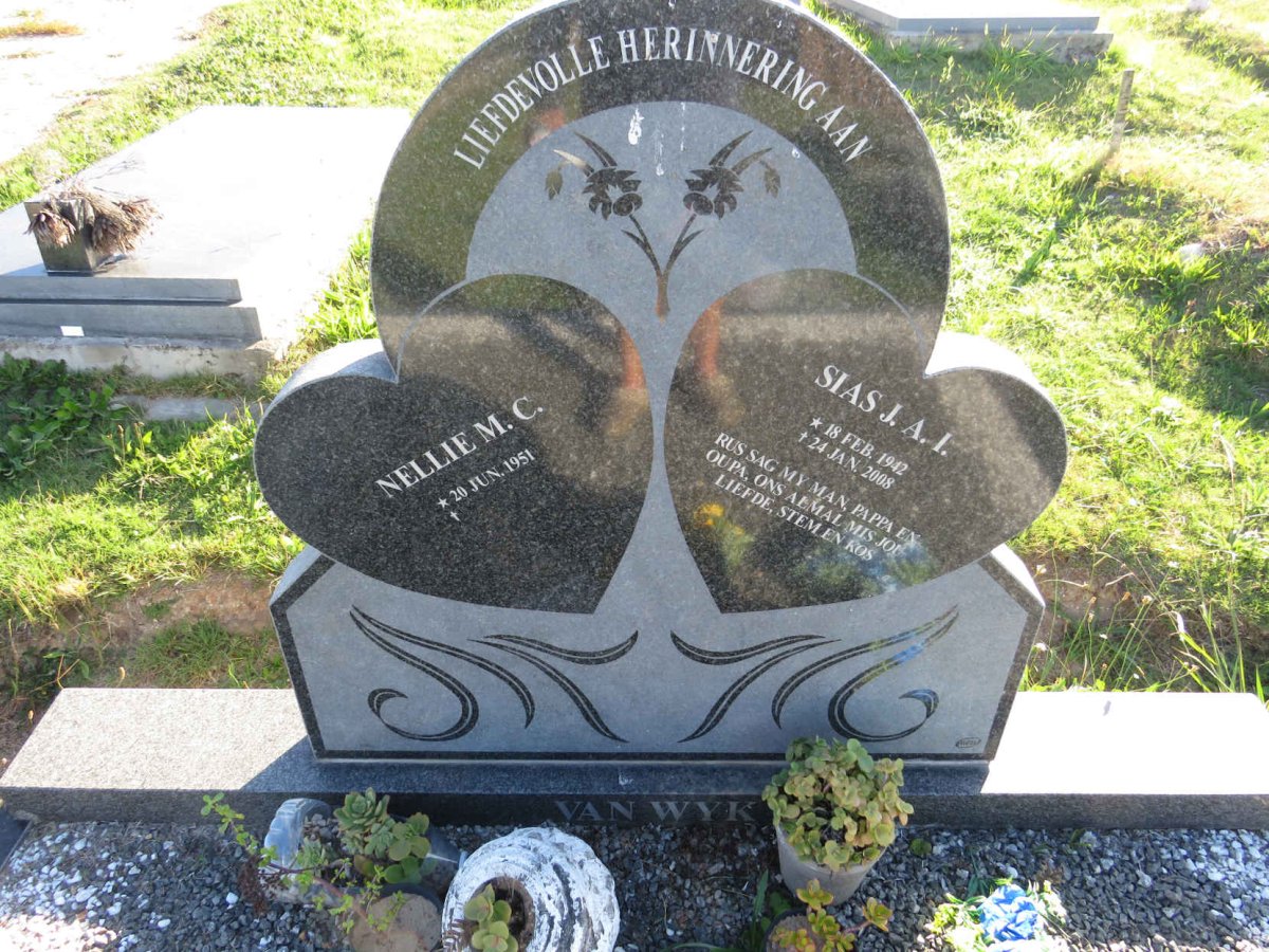 WYK J.A.I., van 1942-2008 &amp; Nellie M.C. 1951-