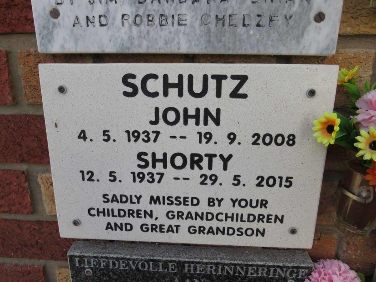 SCHUTZ John 1937-2008 & Shorty 1937-2015